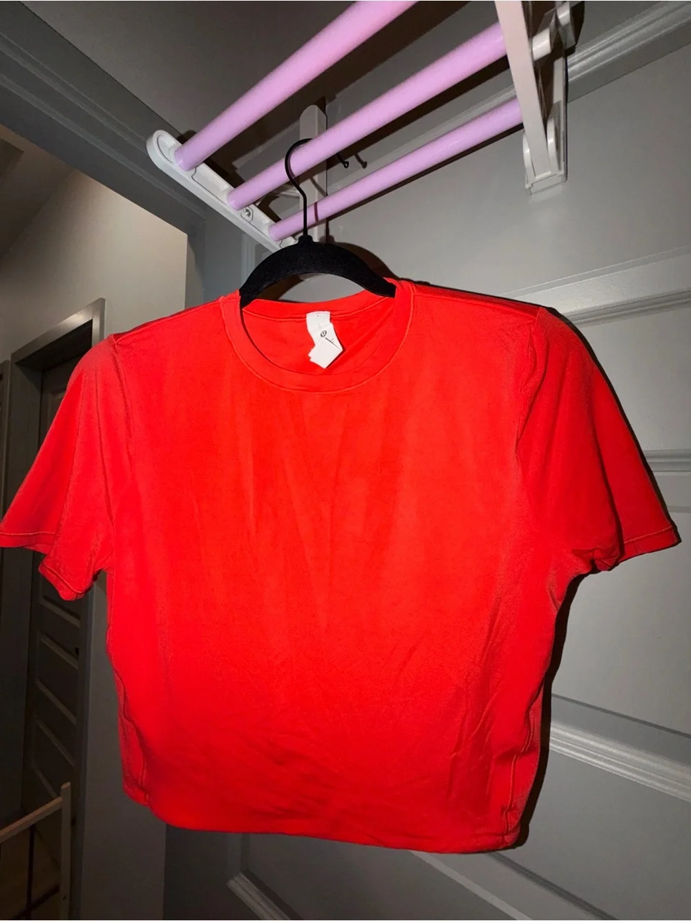 Lululemon Wundermost Crew Neck T Shirt Cropped Red